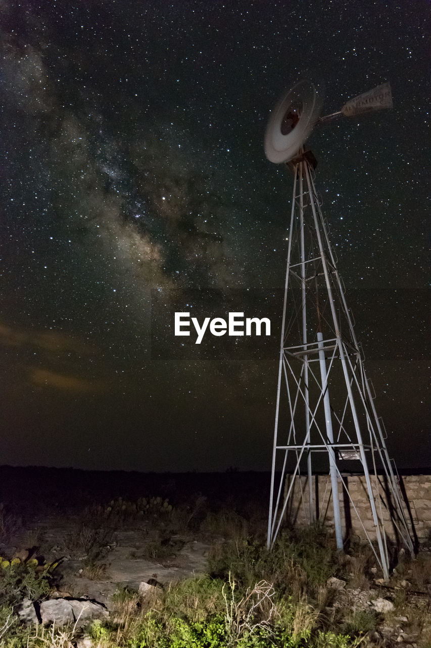 WIND TURBINE AT NIGHT