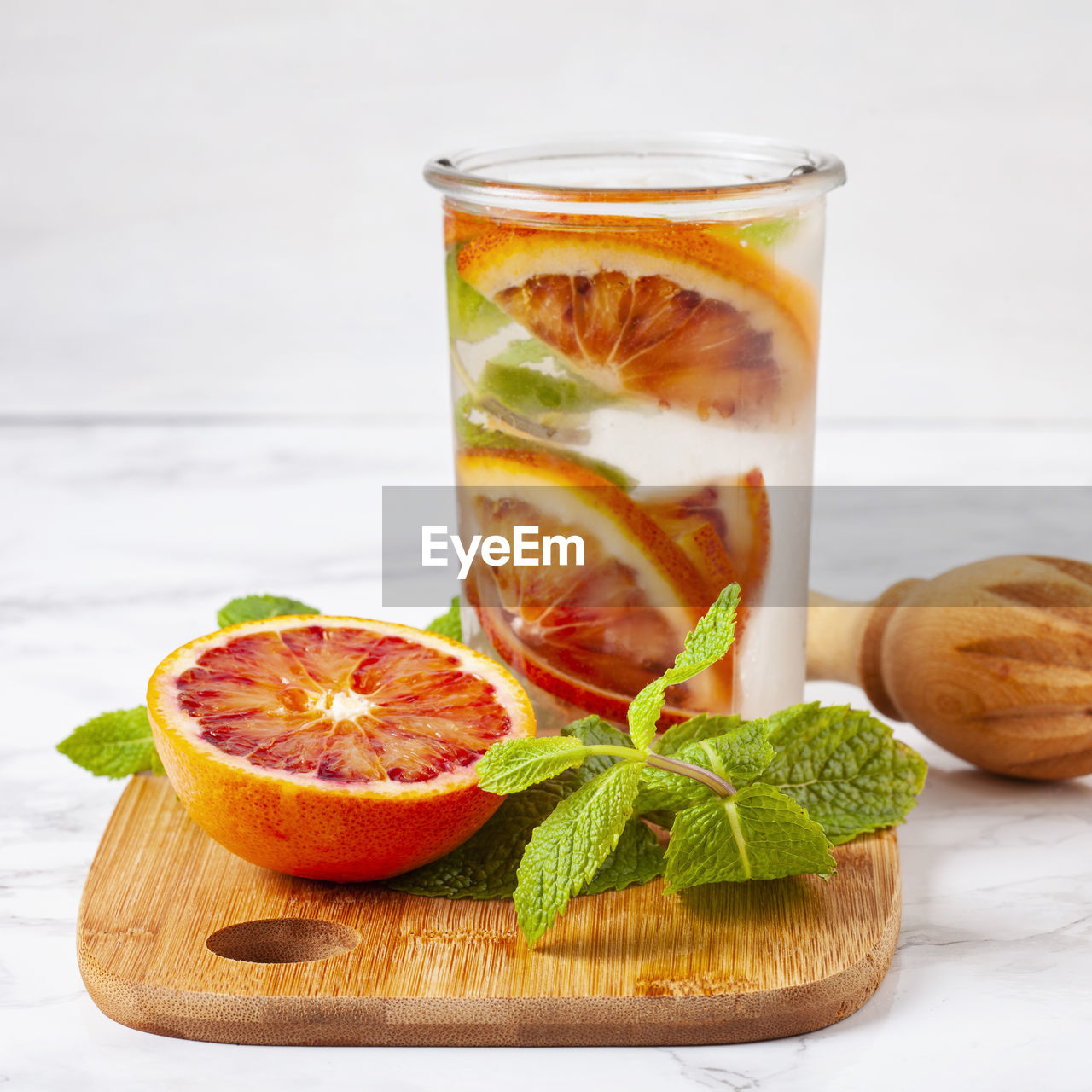 Close-up of refreshing drink on table 