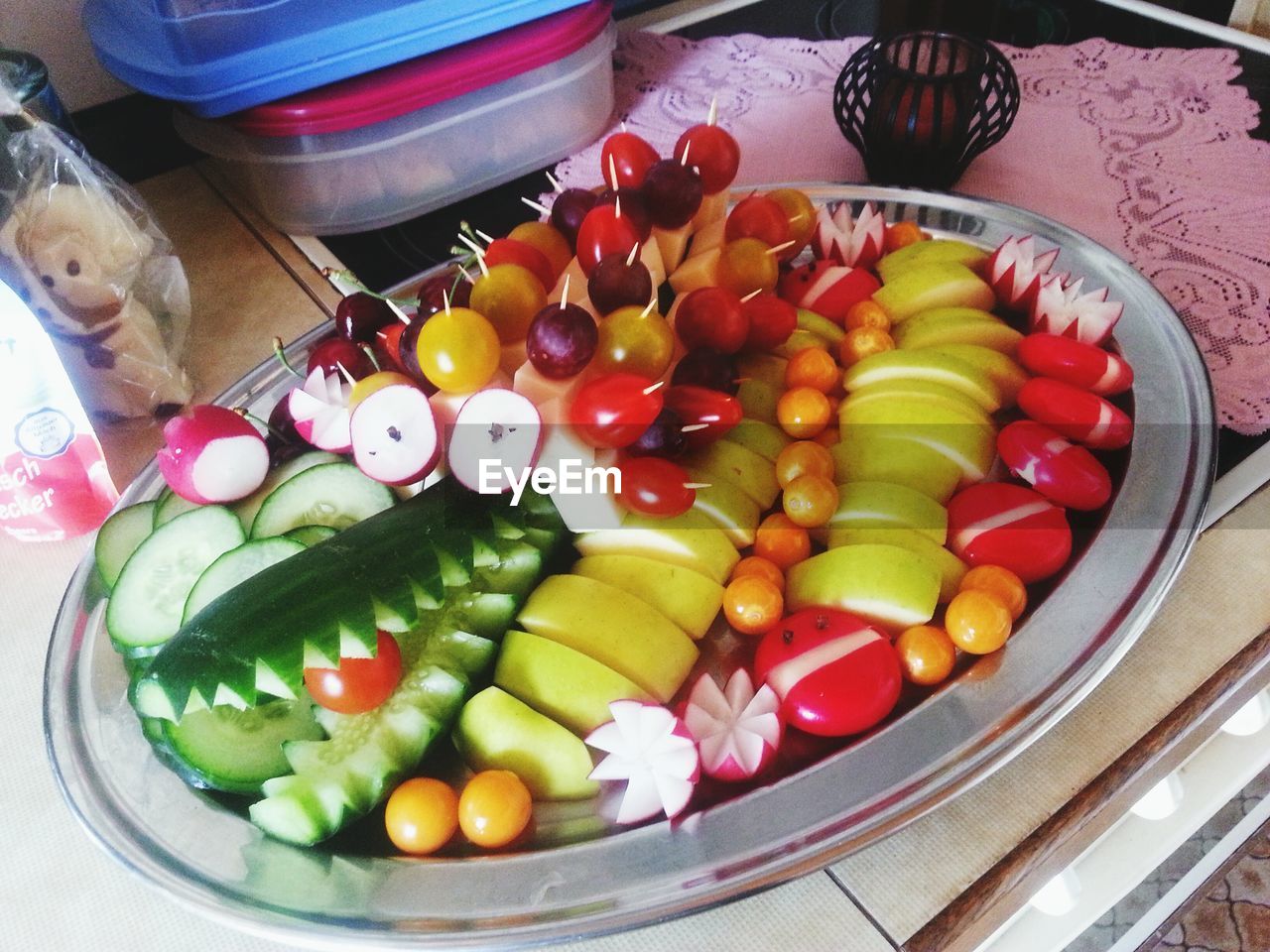 FULL FRAME SHOT OF VEGETABLES