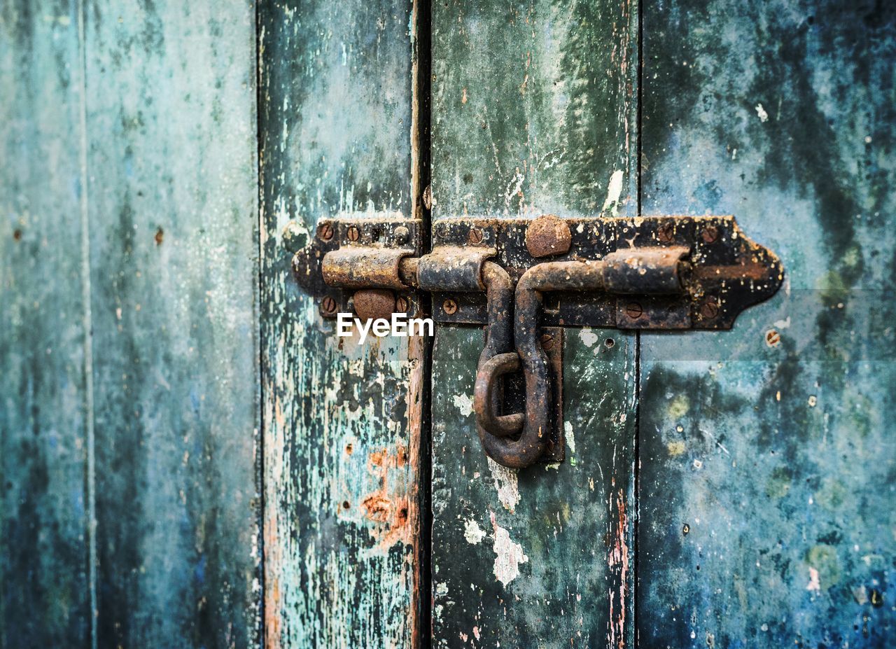 close-up of rusty padlock