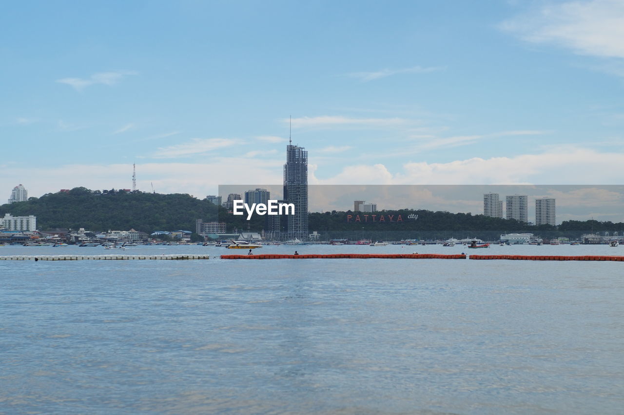 VIEW OF BUILDINGS AT WATERFRONT