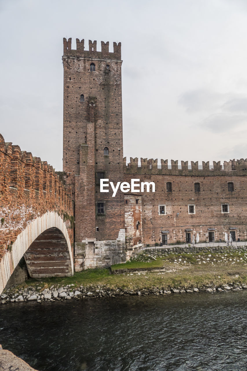 The beautiful castelvecchio in verona at sunset