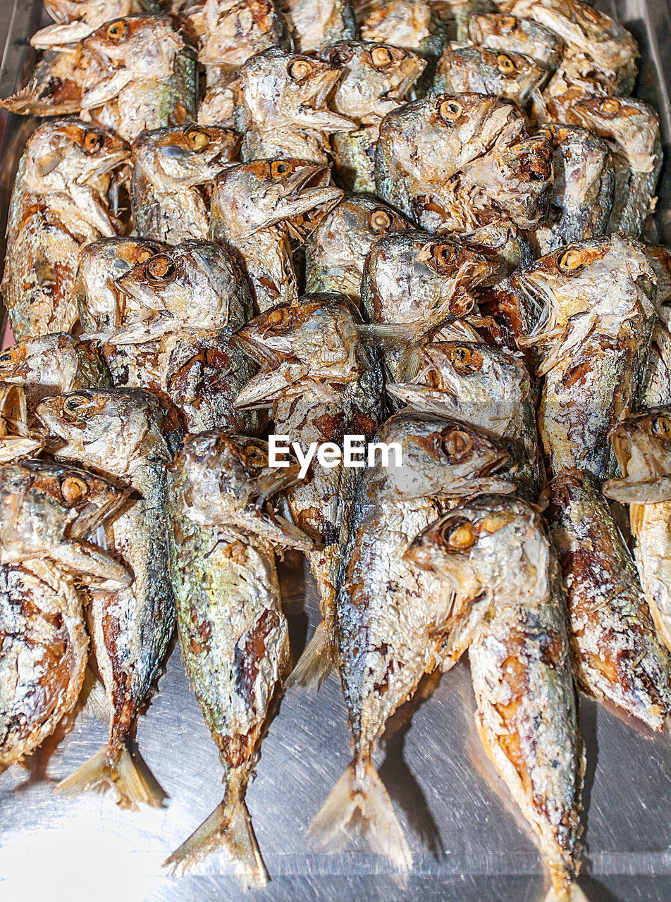 HIGH ANGLE VIEW OF FISH IN MARKET FOR SALE