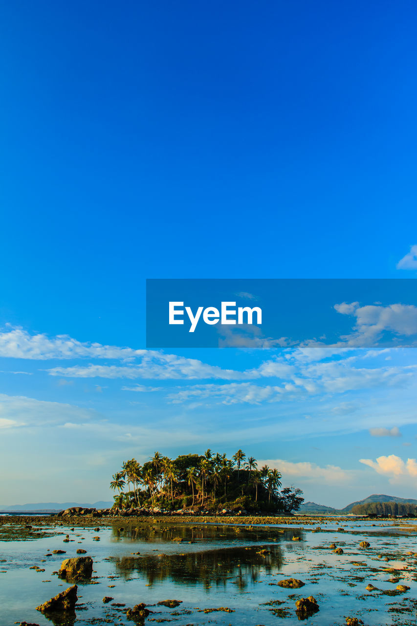 SCENIC VIEW OF BLUE SEA AGAINST SKY