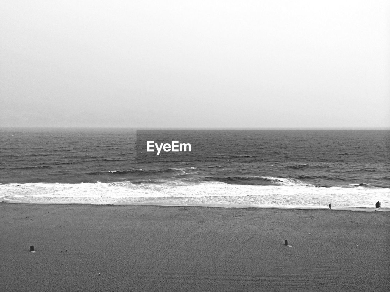 VIEW OF SEA AGAINST CLEAR SKY