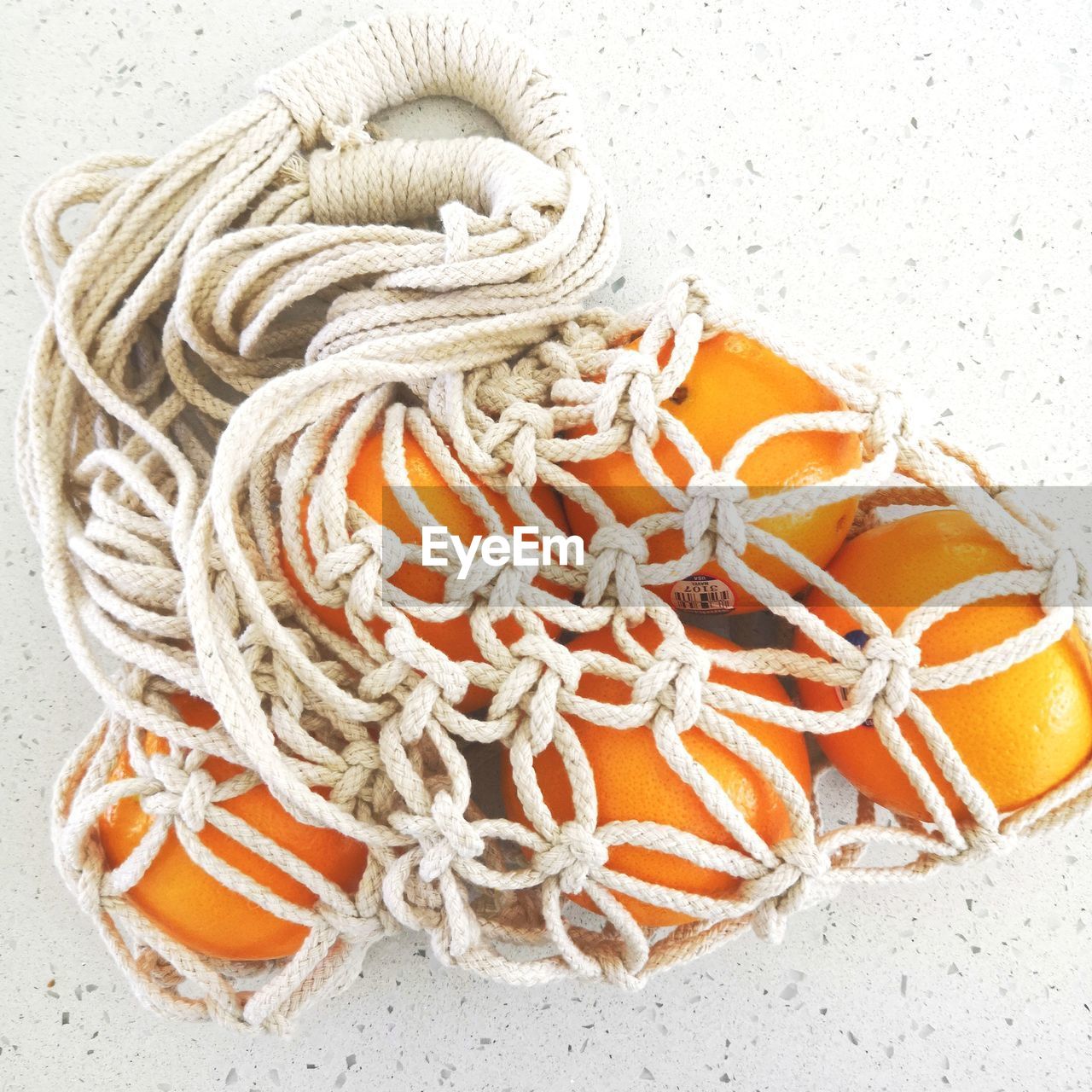 HIGH ANGLE VIEW OF ROPES TIED ON ROPE