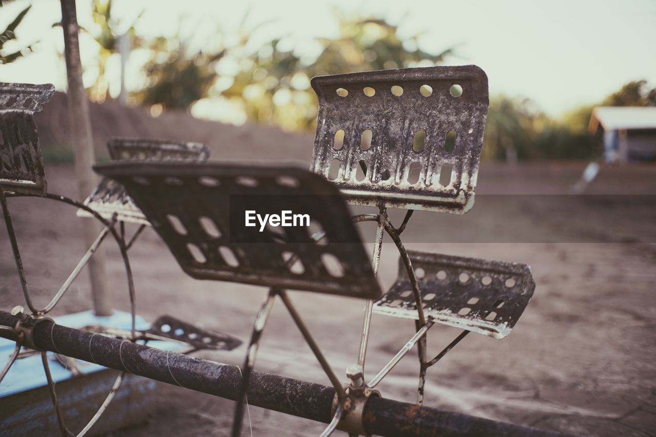 CLOSE-UP VIEW OF BASKETBALL HOOP