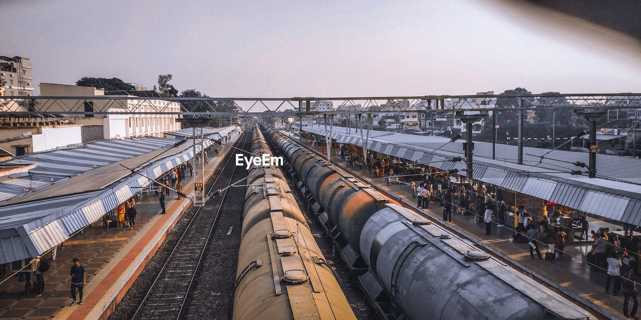 Oil transportation to industries through railway