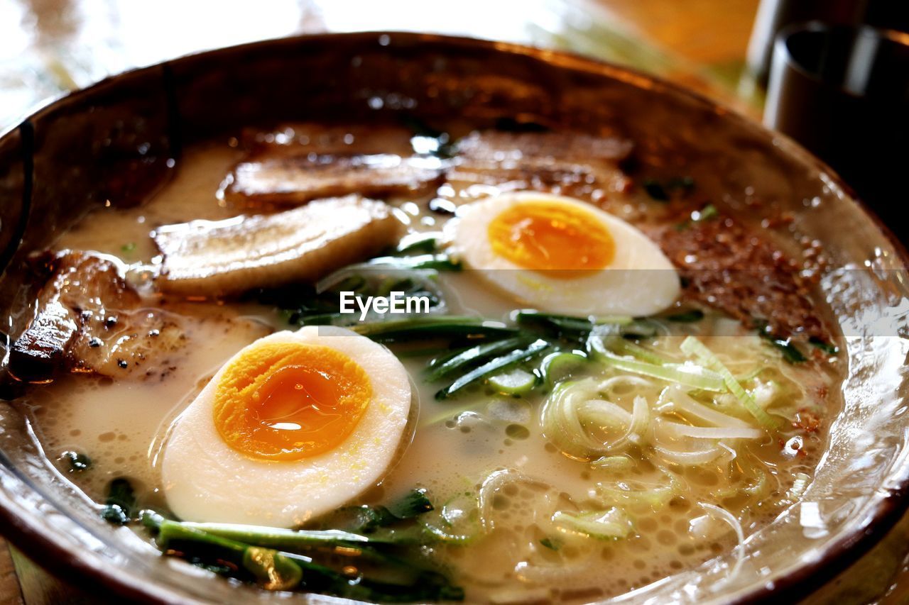 HIGH ANGLE VIEW OF SOUP WITH NOODLES