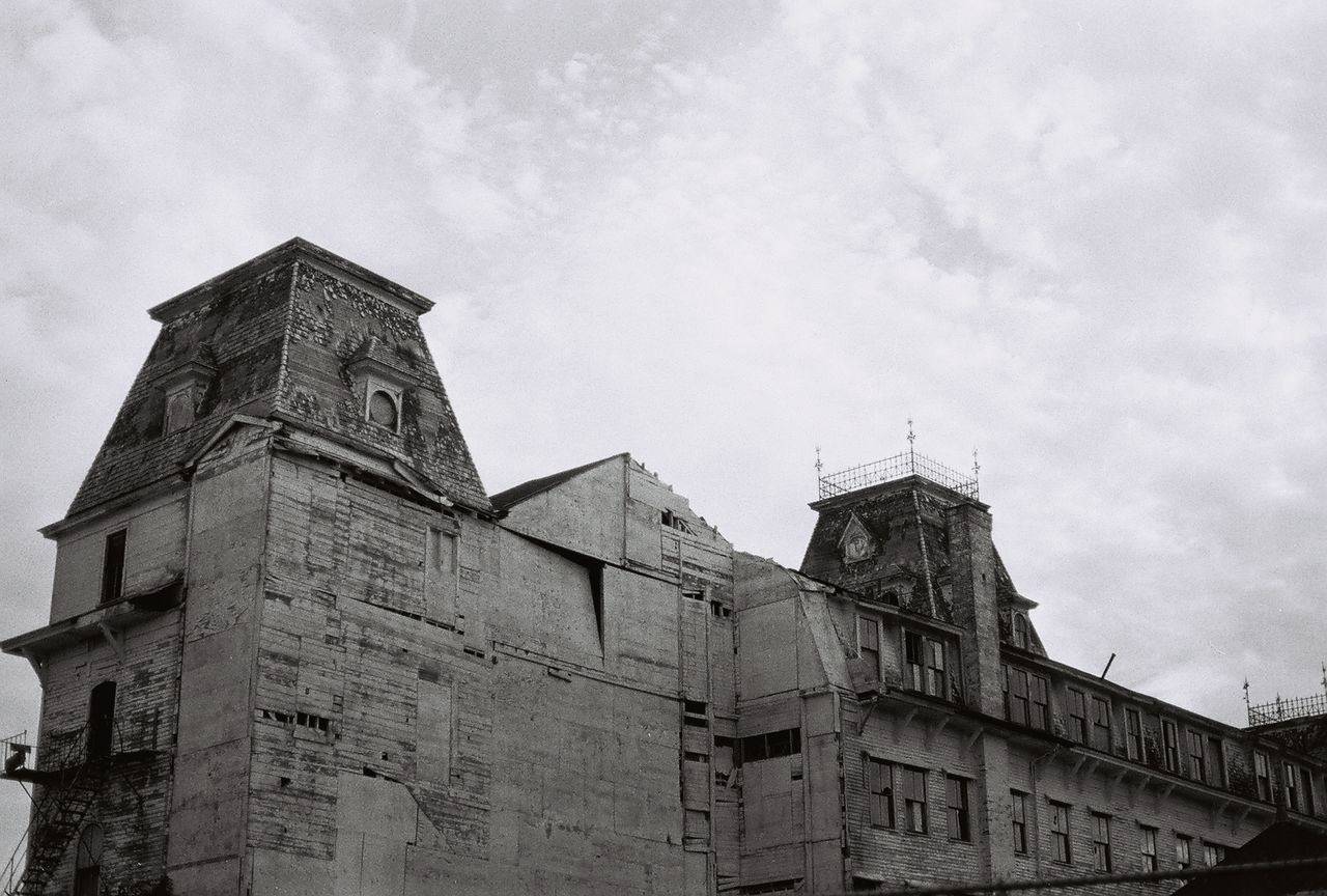 LOW ANGLE VIEW OF OLD BUILDING