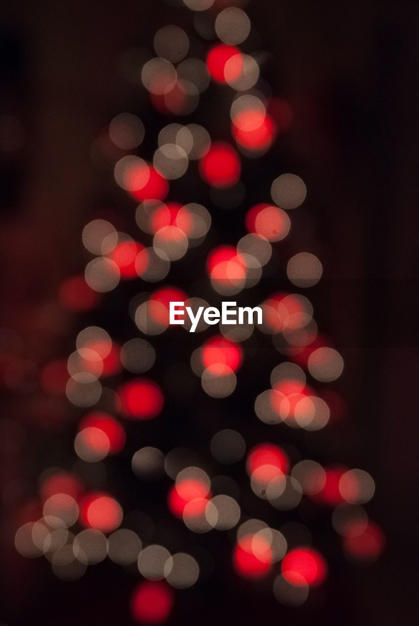 DEFOCUSED LIGHTS AT NIGHT
