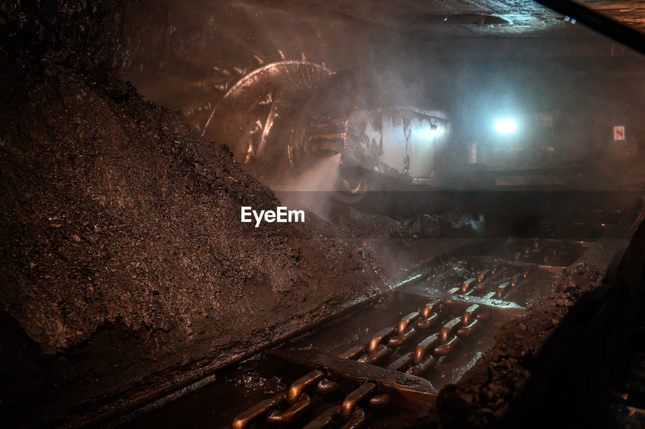 Crushing of coal in the mine