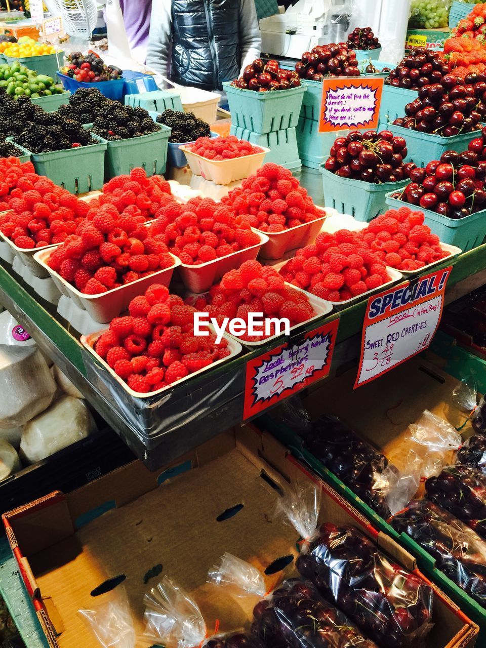 FOOD FOR SALE AT MARKET STALL