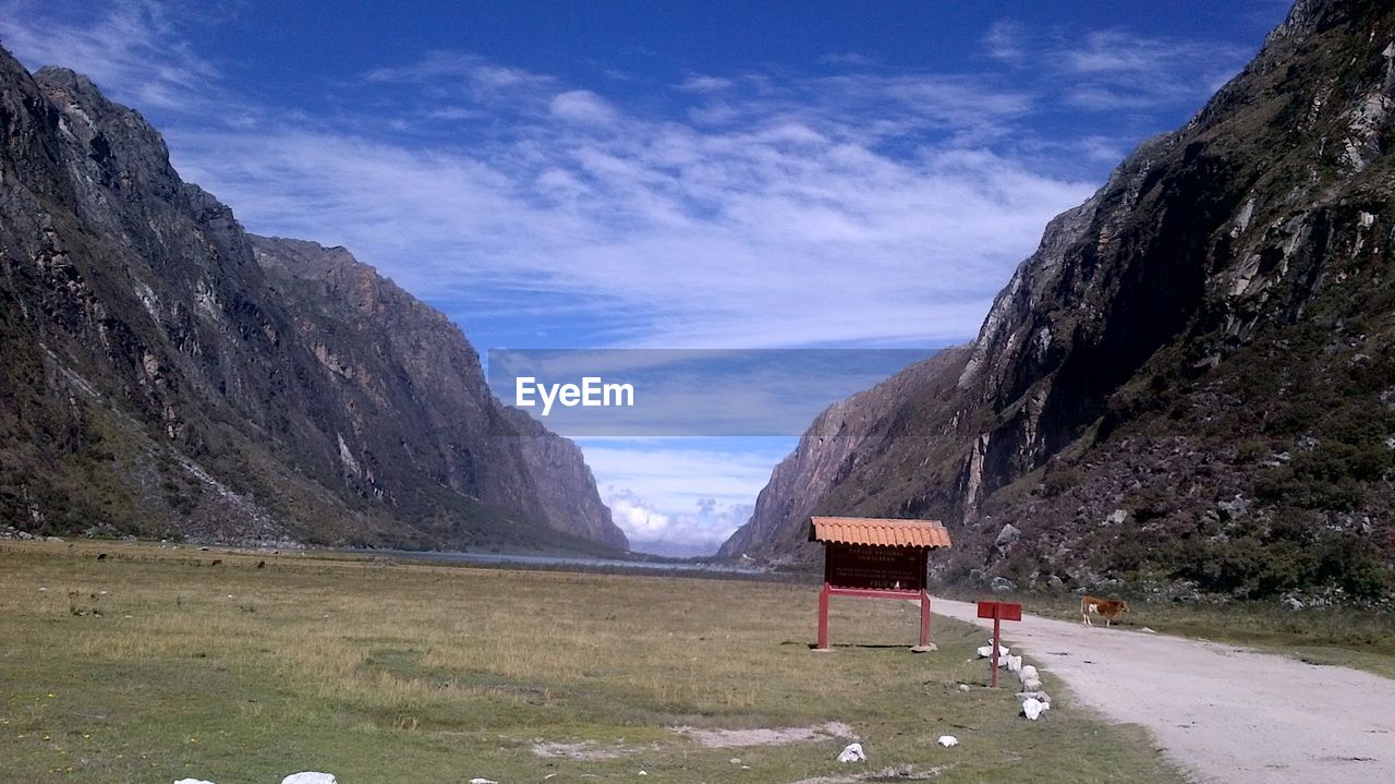 VIEW OF ROCKY MOUNTAIN RANGE AGAINST SKY