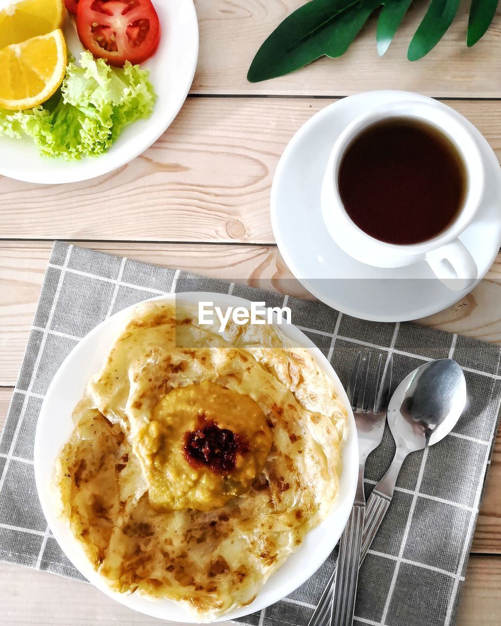 HIGH ANGLE VIEW OF BREAKFAST SERVED WITH COFFEE ON TABLE