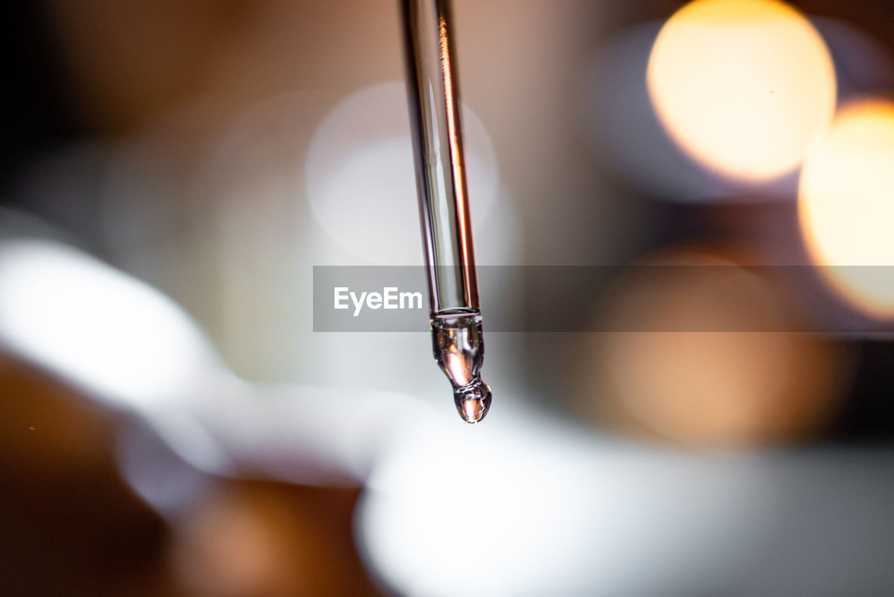 CLOSE-UP OF EYEGLASSES