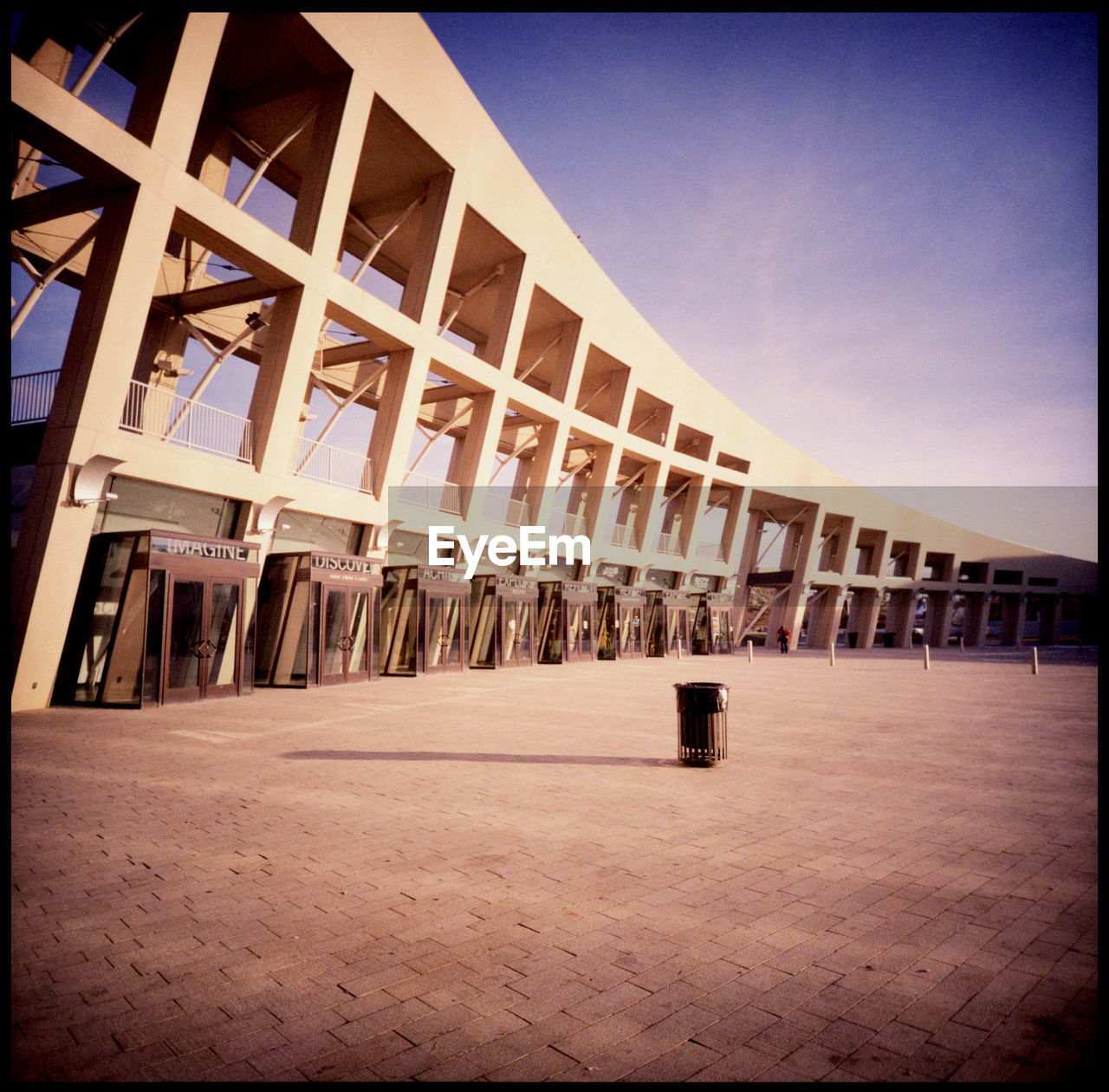 The awesome library of Salt Lake City Analogue Photography Architecture Bold Architecture Future Architecture Landscape Salt Lake City Lomography Salt Lake City Salt Lake City, Utah Salt Lake Rooftop Travel United States Utah Analogue Photofgraph Bent Glass Concrete And Glass Cubicle Cubicle Windows Glass Glass - Material Glass Windows Kodak Ektachrome No People Salt Lake City Library Sun In Window Xpro