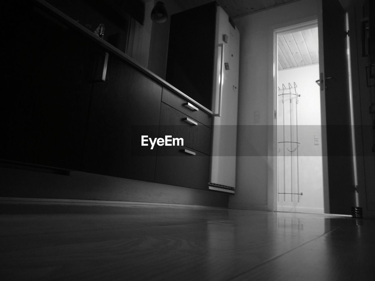 DOOR IN CORRIDOR
