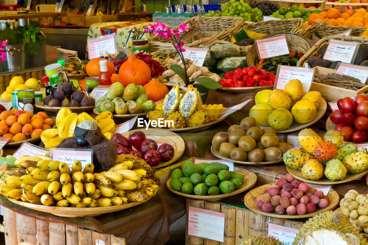 VARIETY OF FRUITS FOR SALE