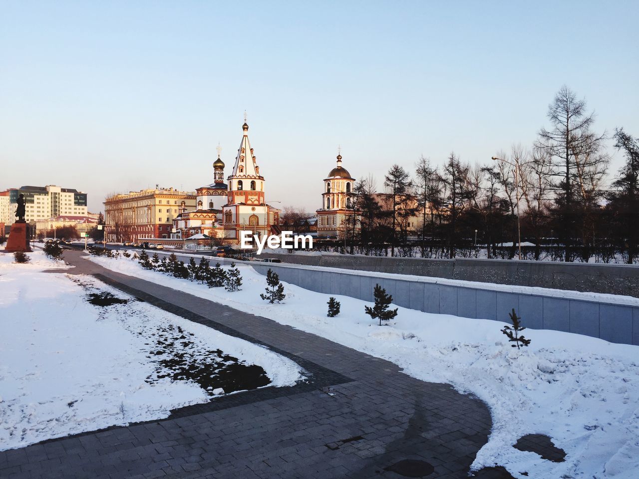 VIEW OF MOSQUE IN WINTER