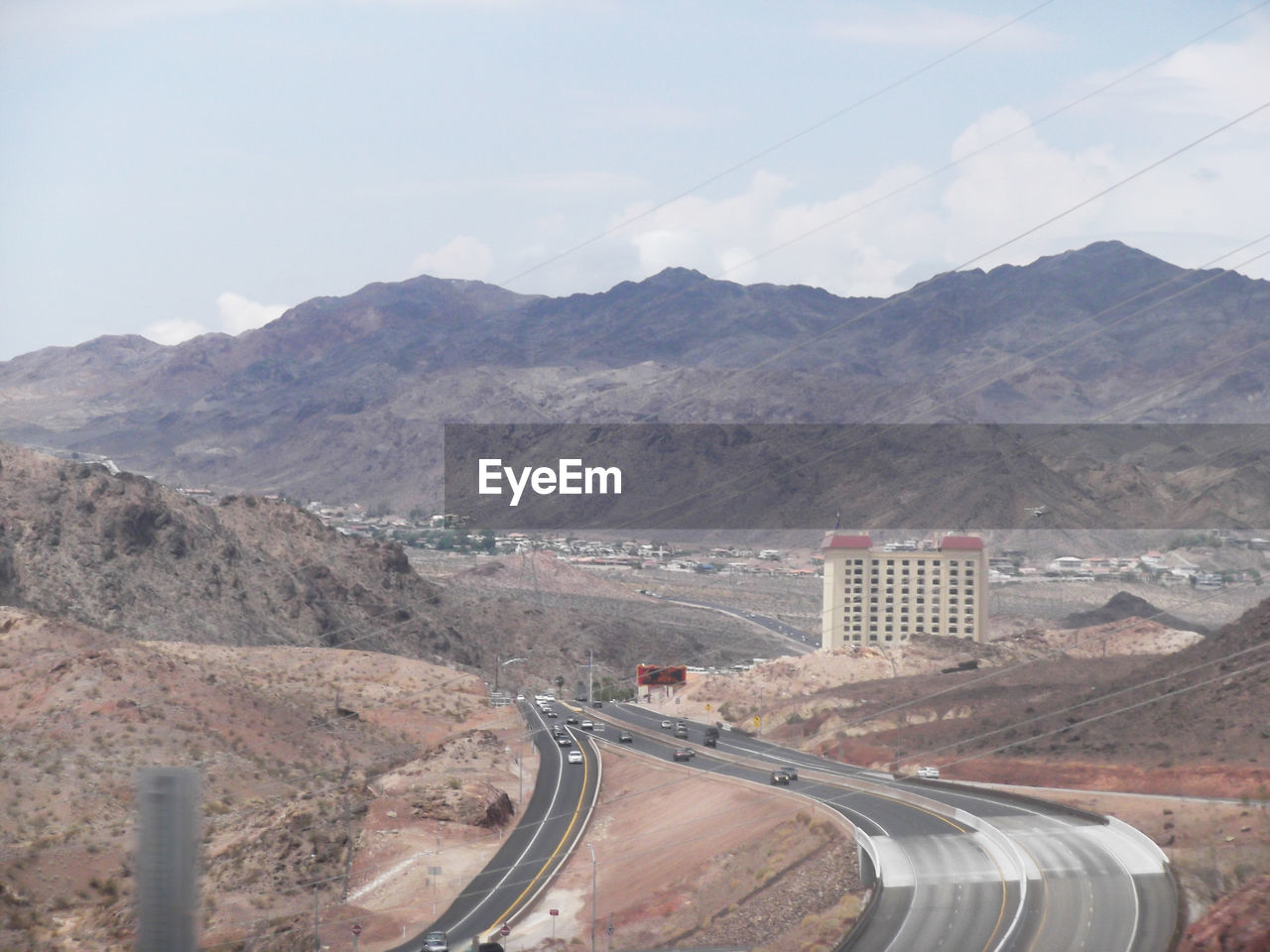 AERIAL VIEW OF MOUNTAIN ROAD