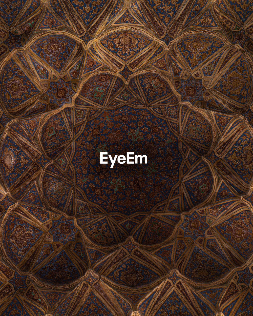 Full frame shot of patterned wall - isfahan, iran