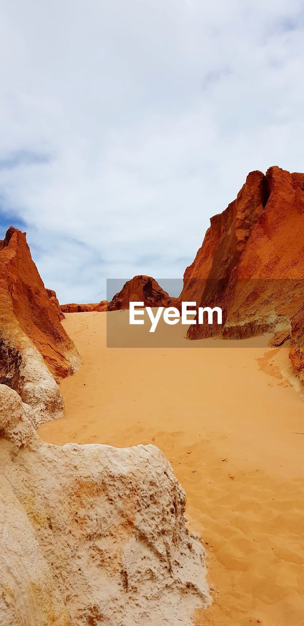 VIEW OF DESERT AGAINST SKY