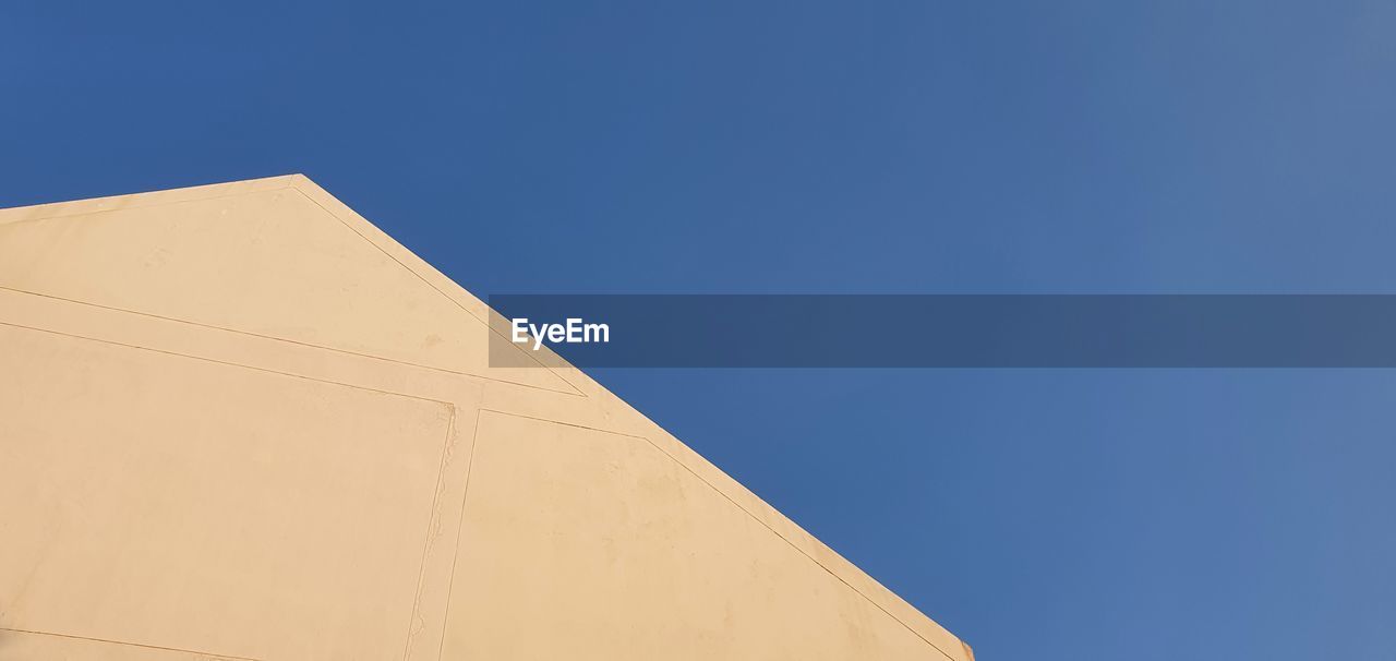 LOW ANGLE VIEW OF TENT AGAINST SKY