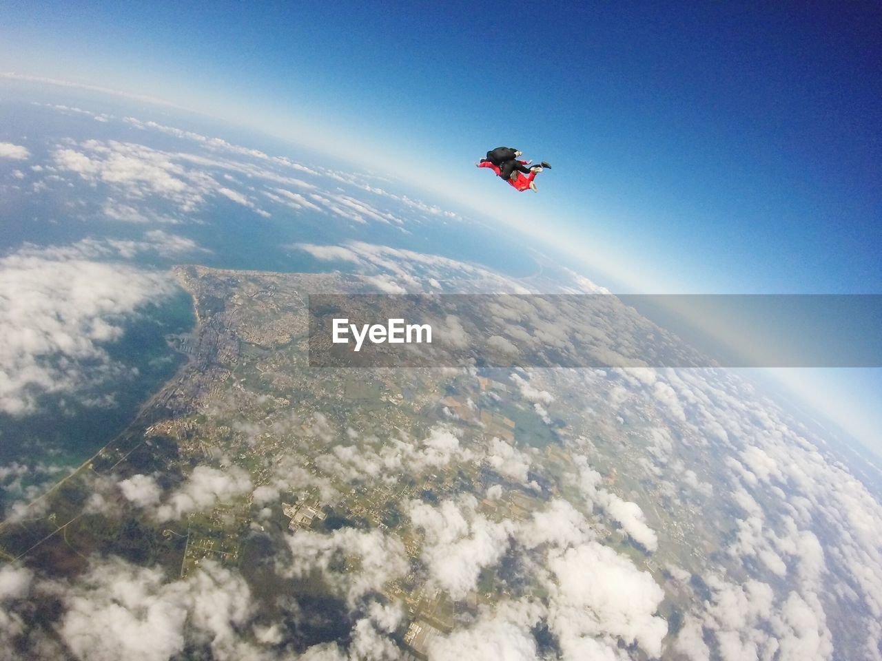 Aerial view of people skydiving