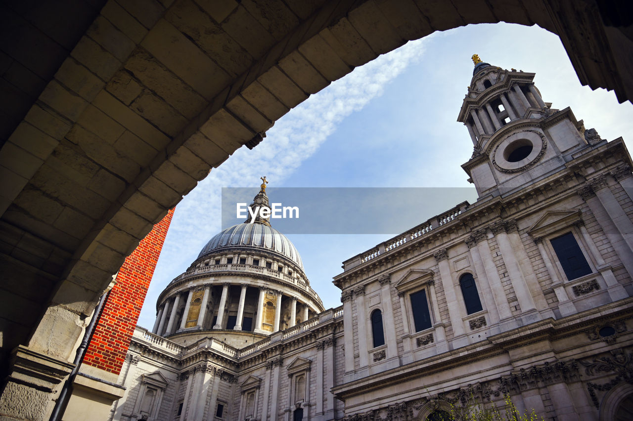 LOW ANGLE VIEW OF CHURCH AGAINST SKY