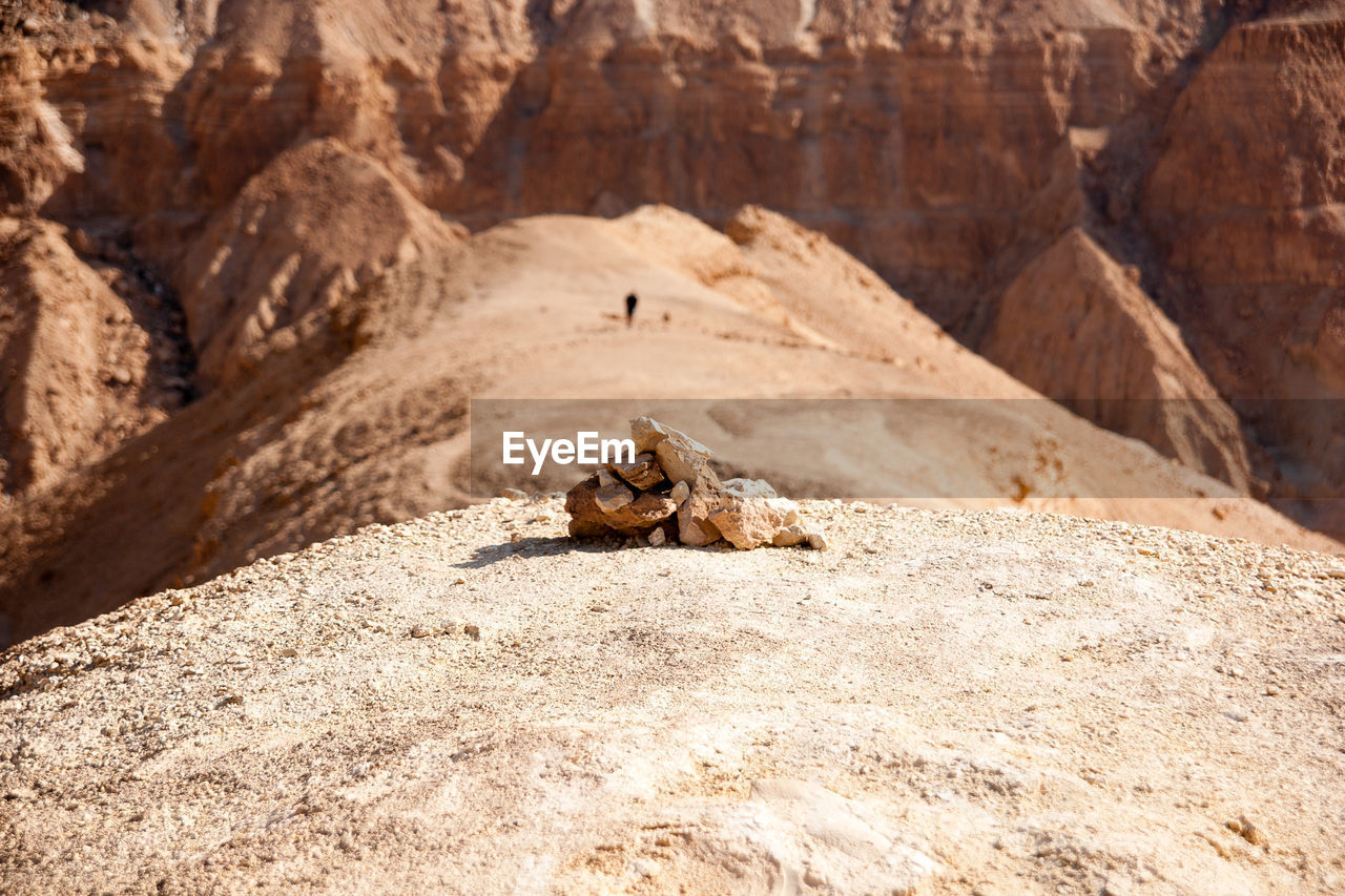 SCENIC VIEW OF ROCKS