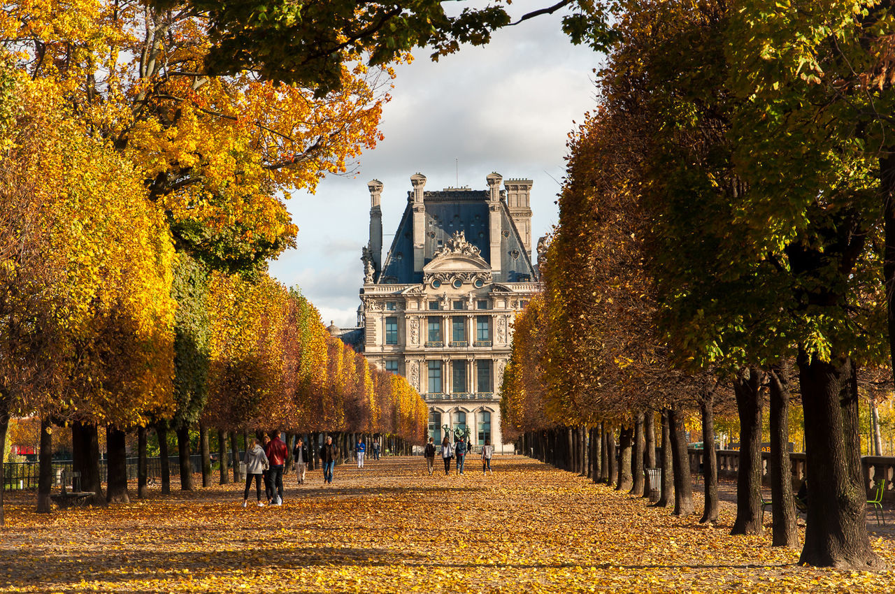 VIEW OF BUILDING AGAINST SKY