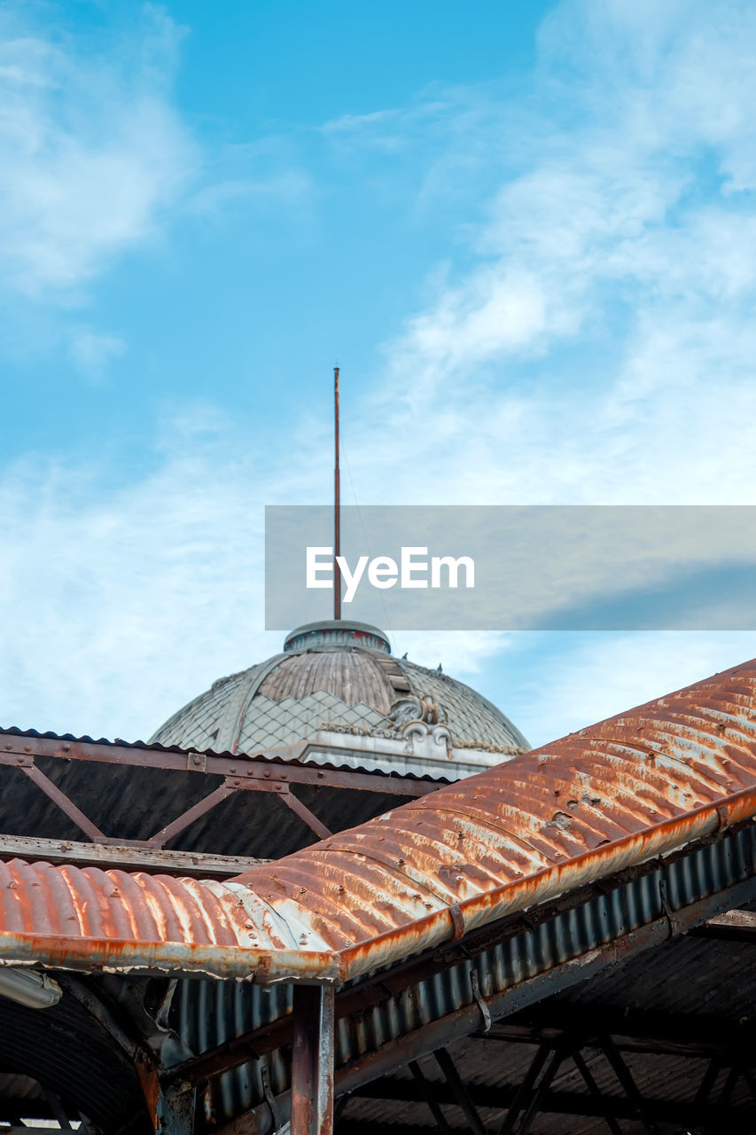 architecture, built structure, sky, cloud, building exterior, roof, no people, nature, travel destinations, building, history, day, the past, city, outdoors, blue, travel, landmark, low angle view