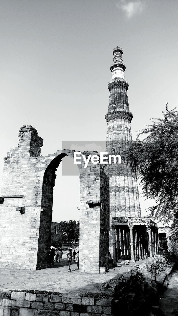 LOW ANGLE VIEW OF OLD RUIN BUILDING