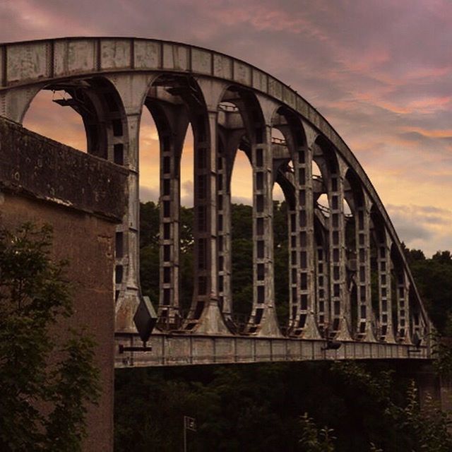 VIEW OF BRIDGE AGAINST SKY