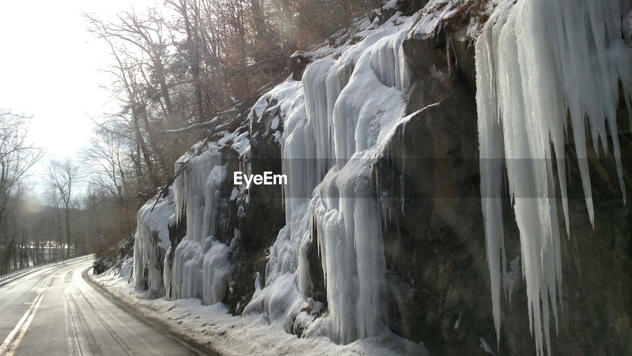 Icicles by road