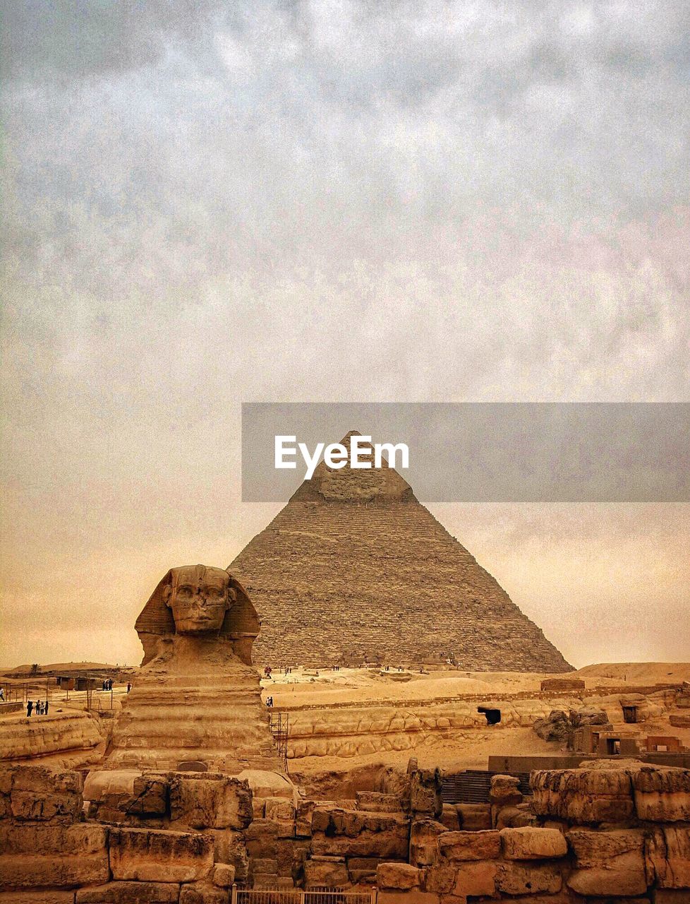 The sphinx and pyramid of chephren