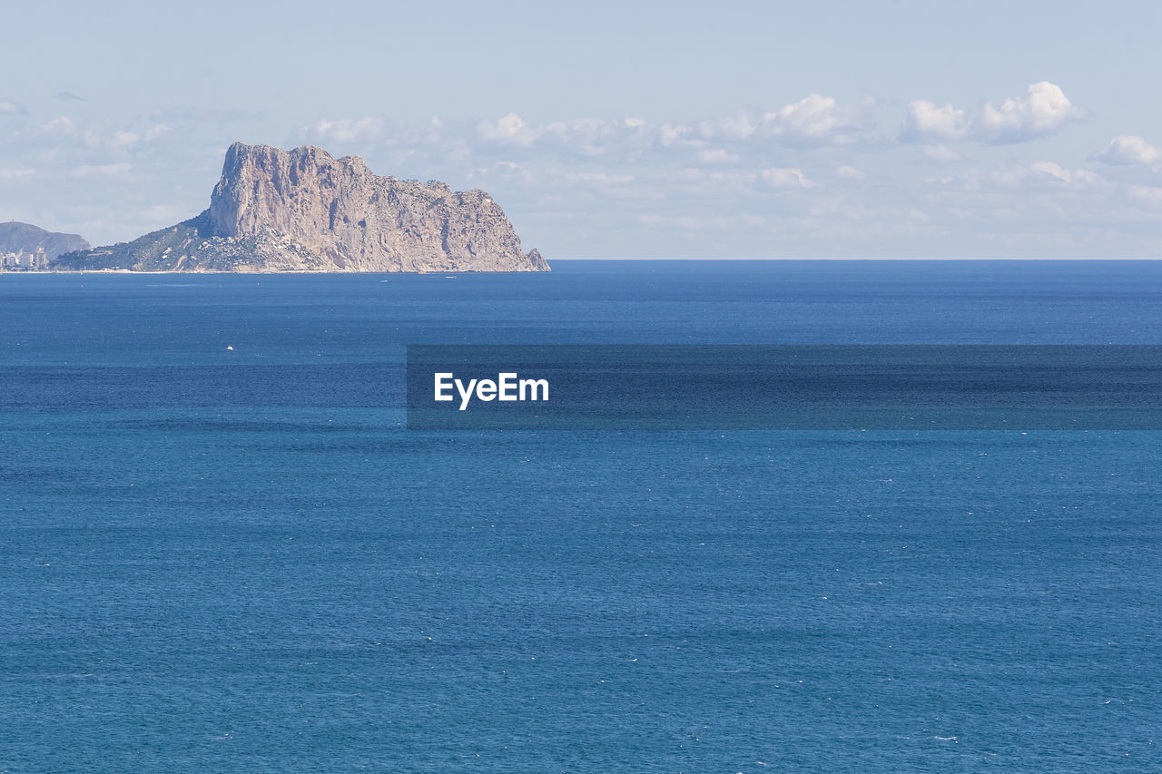 VIEW OF SEA AGAINST SKY