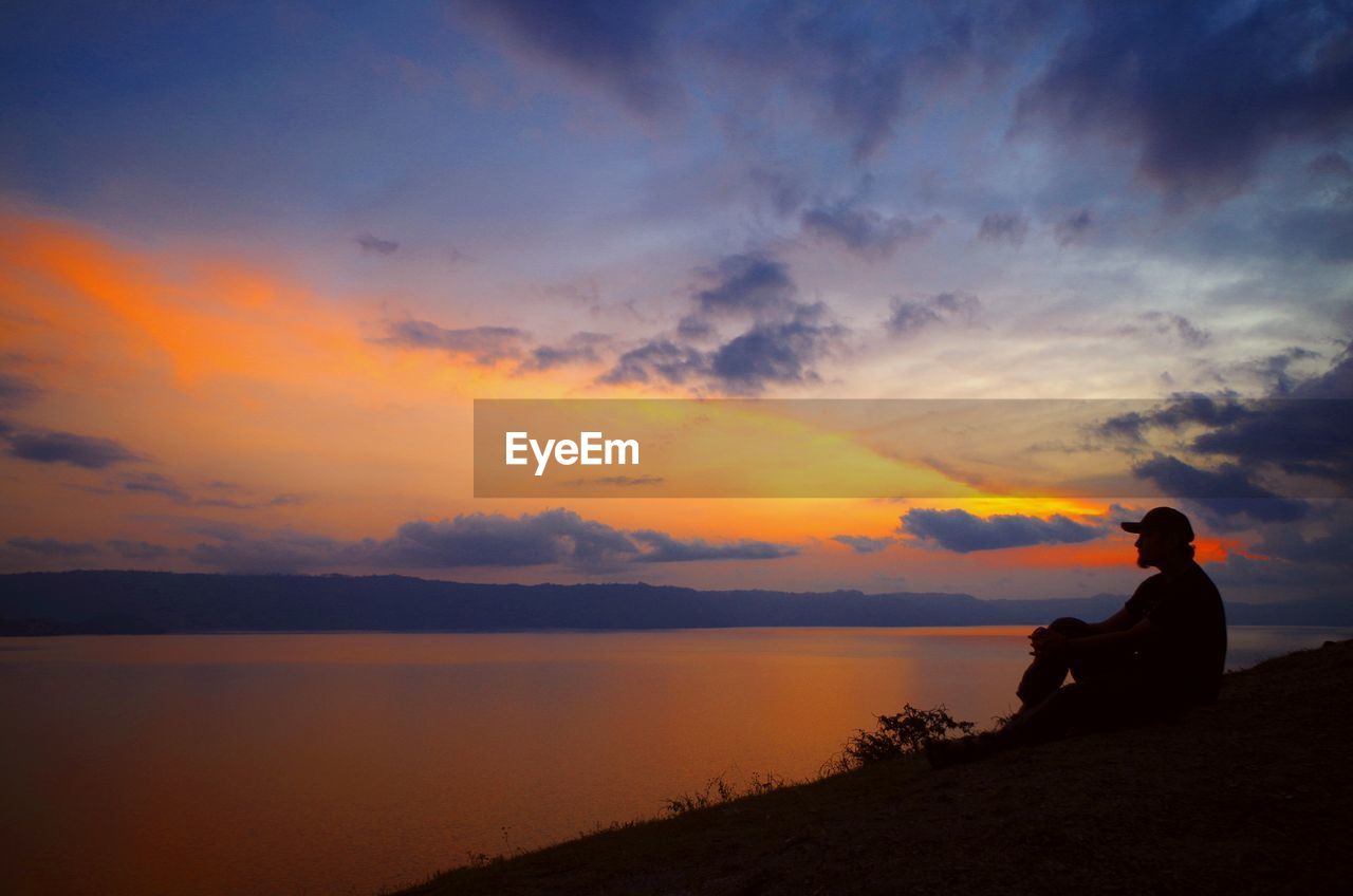 Panoramic view of sunrise in lake toba