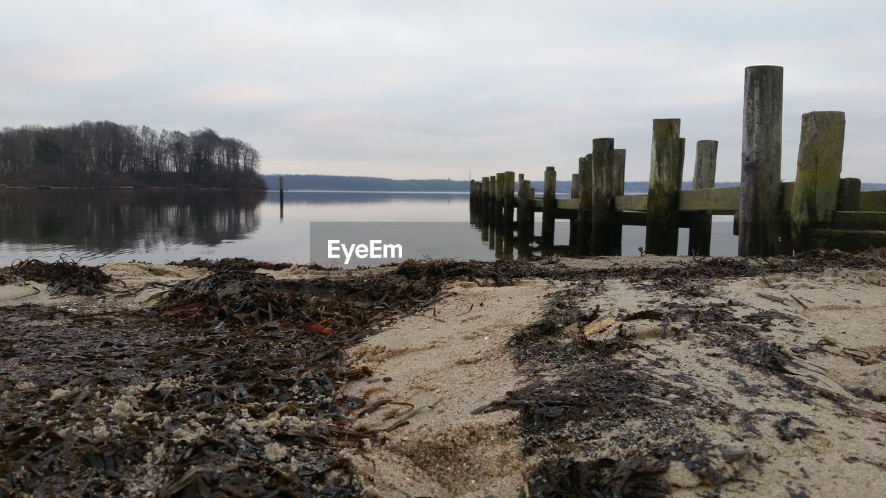 PANORAMIC VIEW OF SEA AGAINST SKY