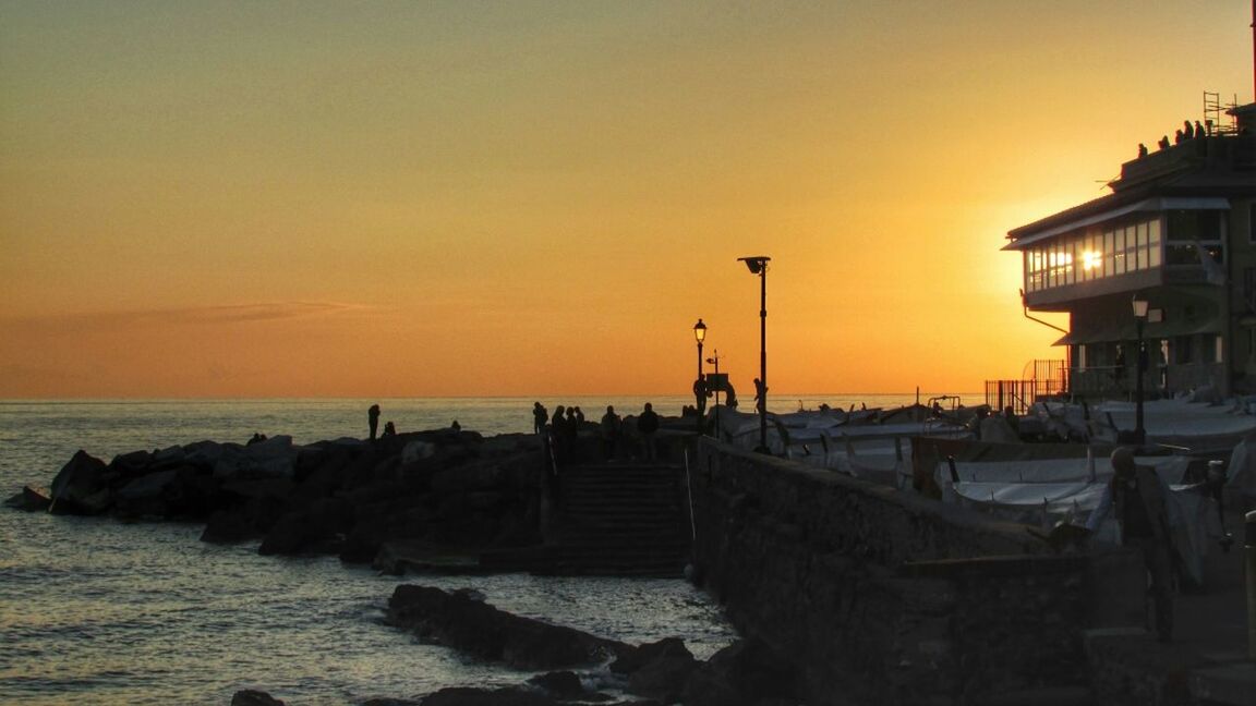 VIEW OF SEA AT SUNSET