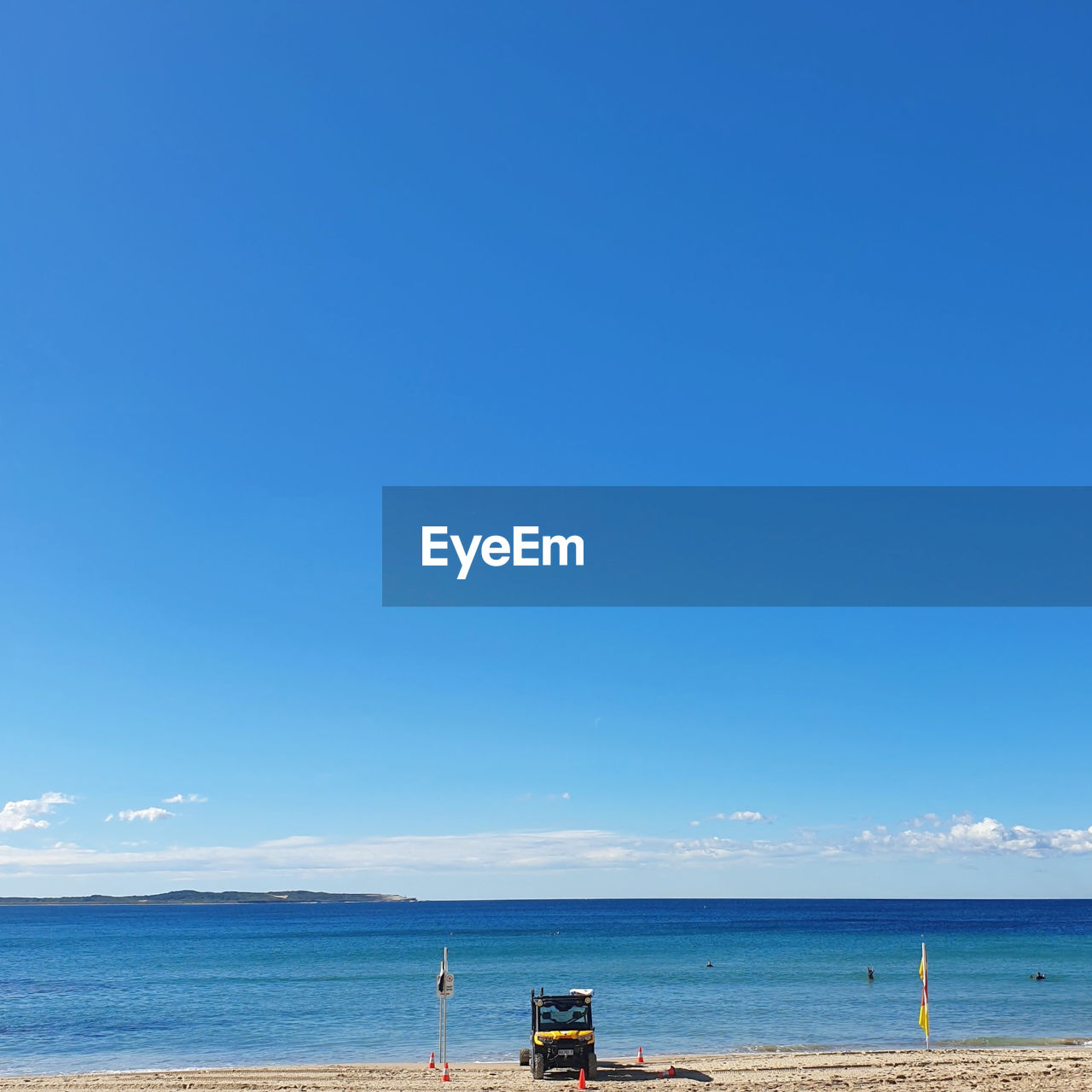 SCENIC VIEW OF SEA AGAINST BLUE SKY