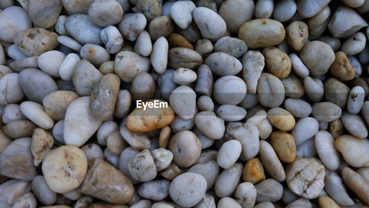 FULL FRAME SHOT OF COFFEE BEANS AT MARKET