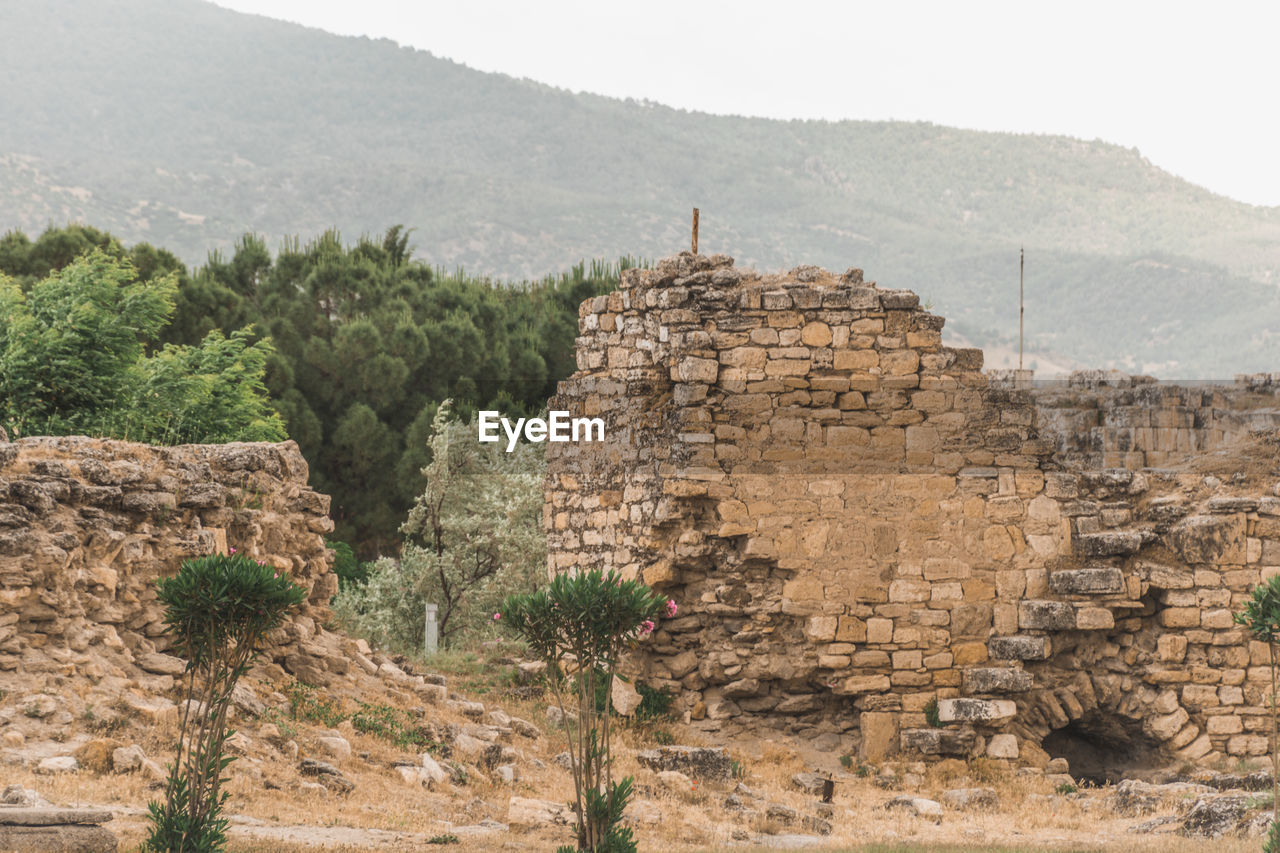 VIEW OF OLD RUINS