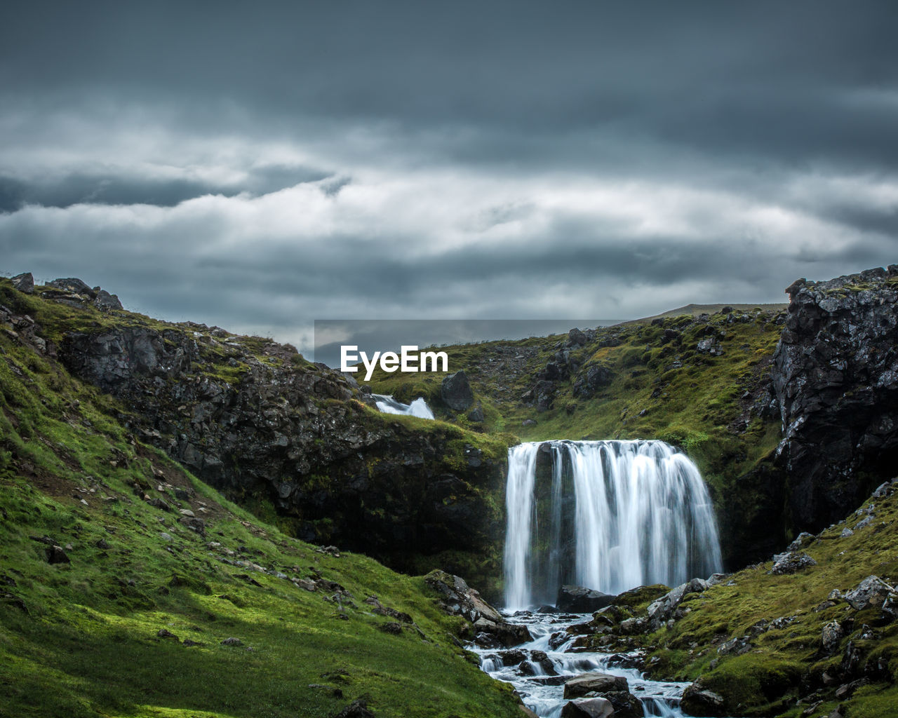 Highland waterfall in the  icelandic wilderness 