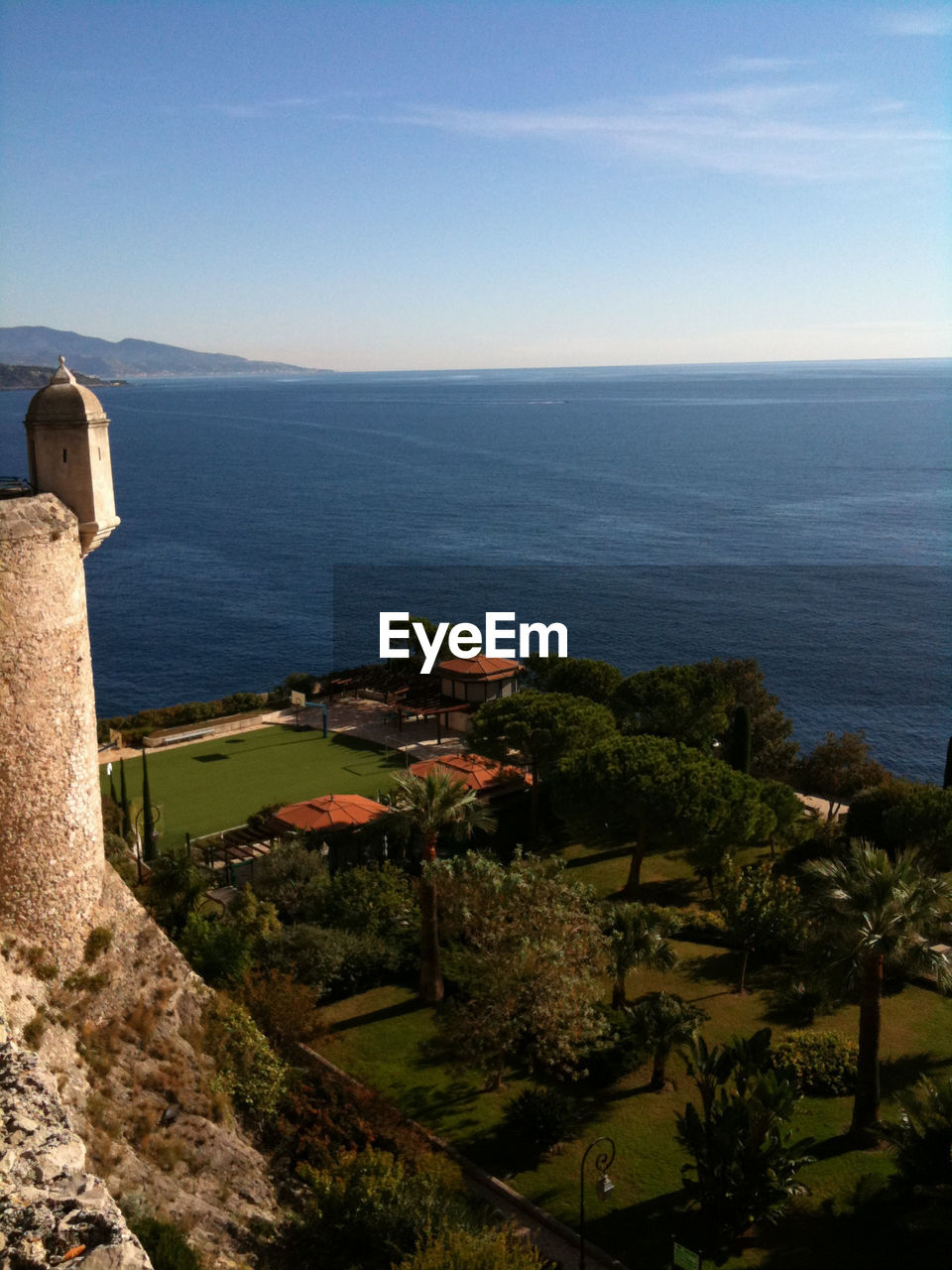 VIEW OF SEA AGAINST SKY