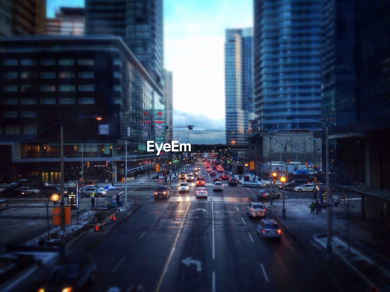 Tilt-shift image of city street and buildings