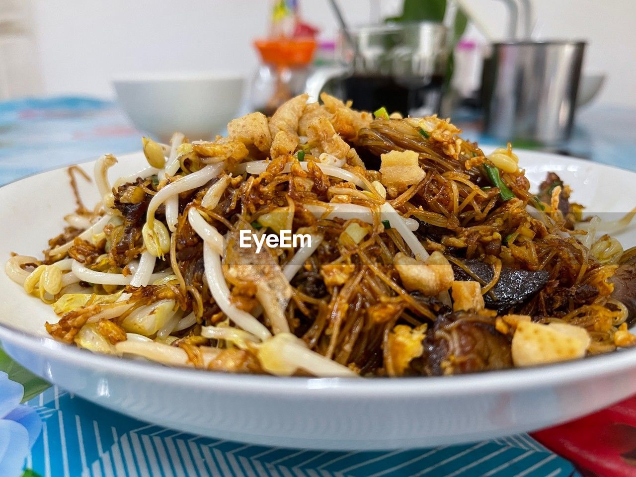food, food and drink, dish, healthy eating, plate, thai food, cuisine, wellbeing, meal, italian food, no people, indoors, pasta, freshness, fried, table, chinese food, produce, close-up, vegetable, crockery, fried noodles, vegetarian food, focus on foreground, fruit, pad thai