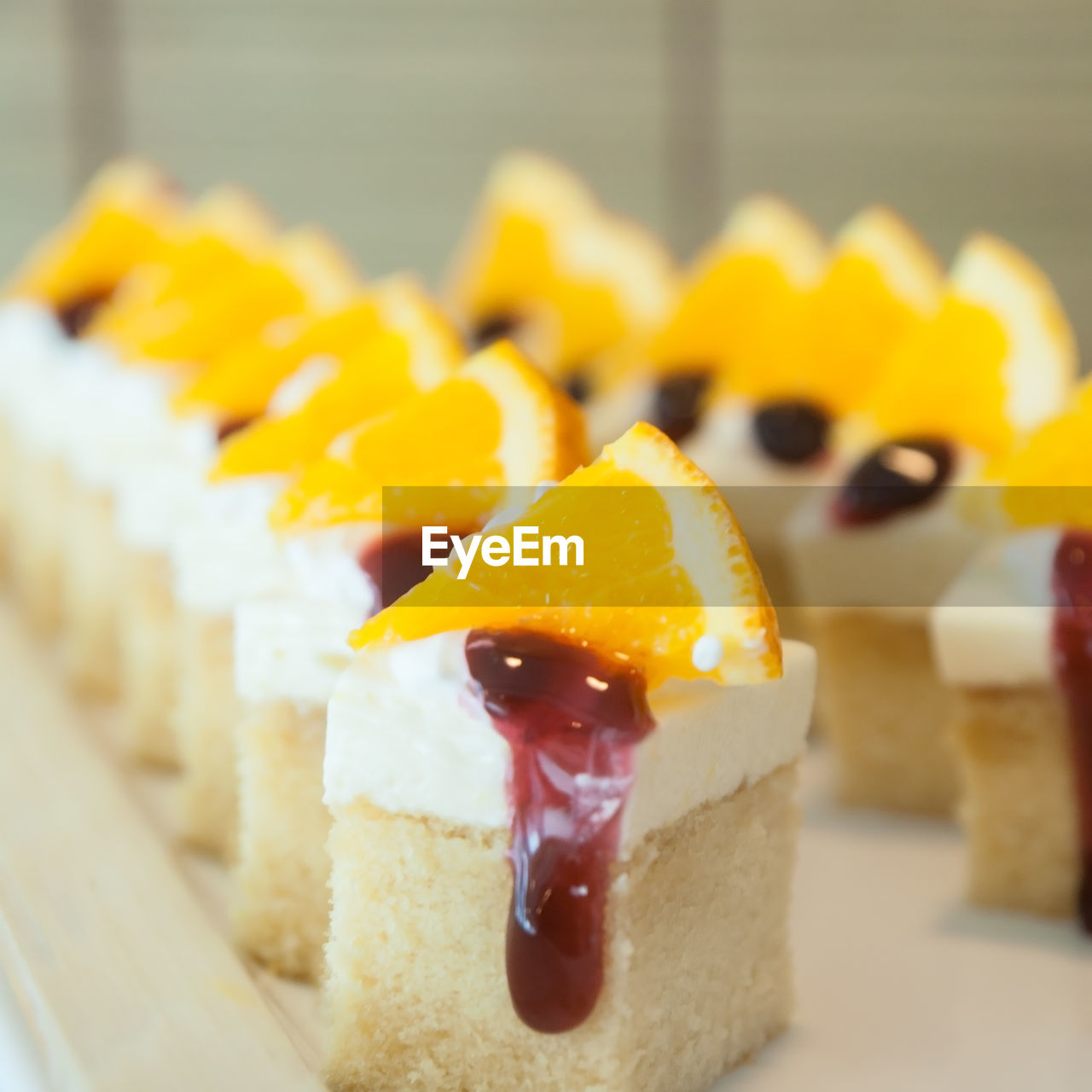 CLOSE-UP OF CAKE IN PLATE