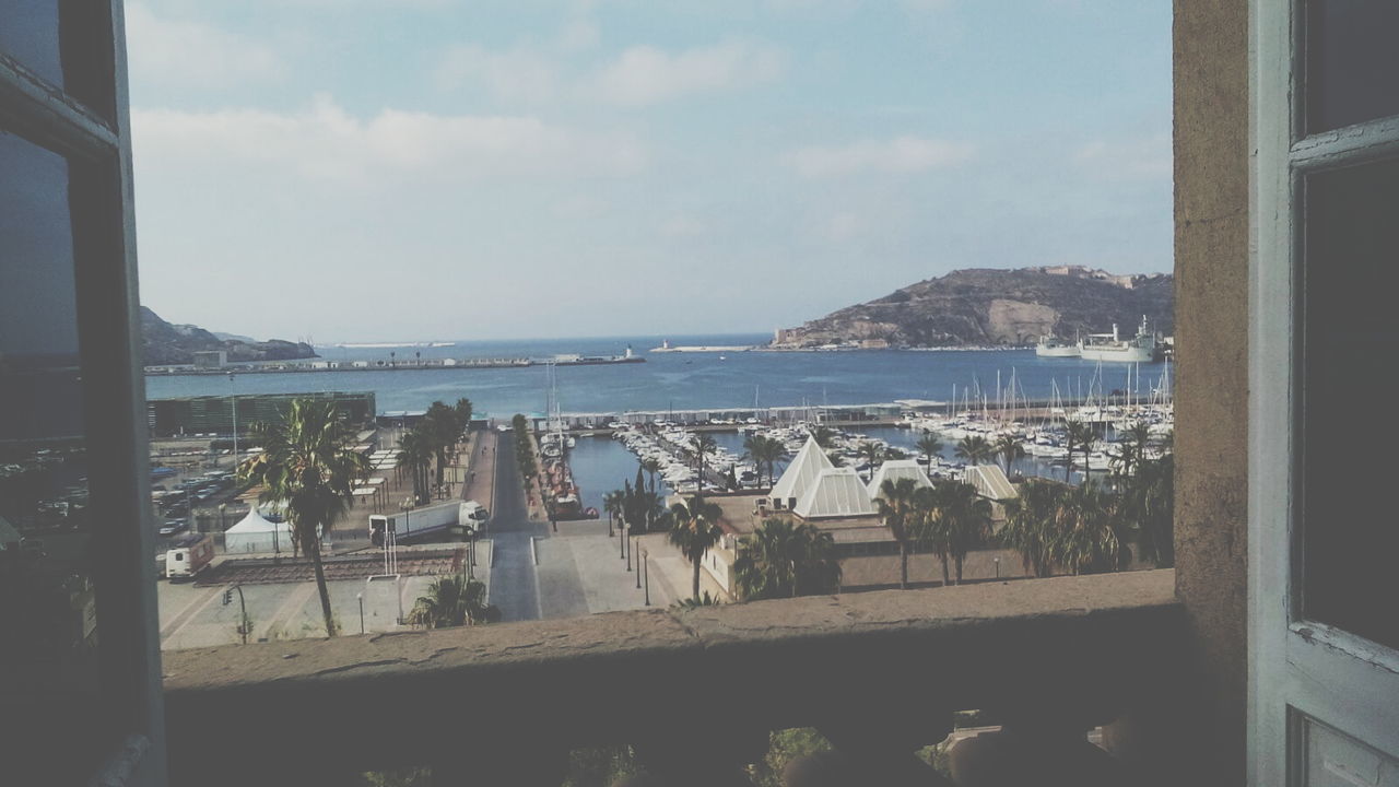 PANORAMIC VIEW OF BEACH